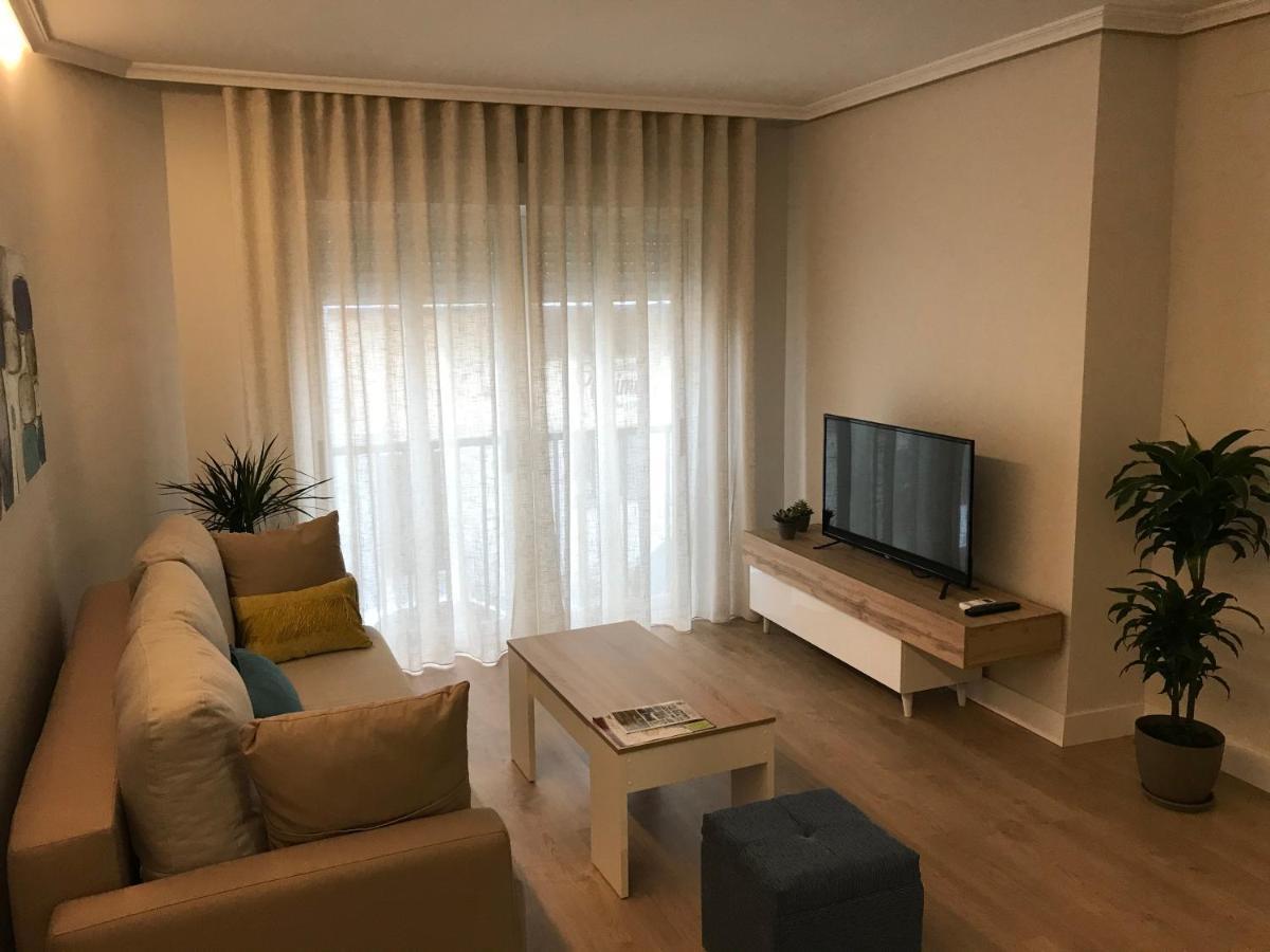 Apartamento Abuelo Mayorga Plasencia Eksteriør bilde