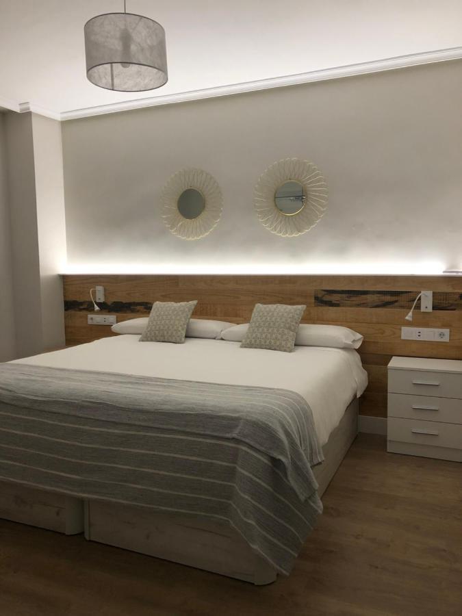 Apartamento Abuelo Mayorga Plasencia Eksteriør bilde